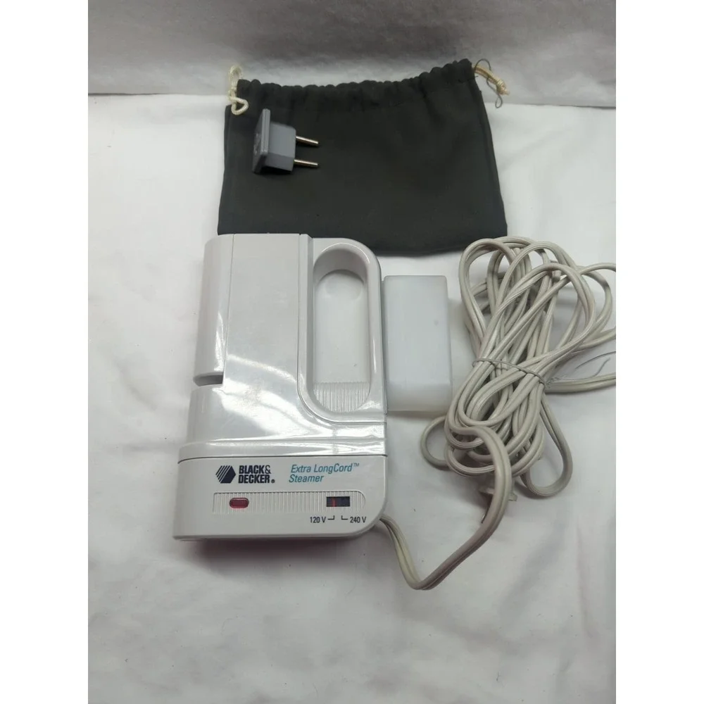 Black & Decker Extra Long Cord Travel Steamer Model S12BP Working